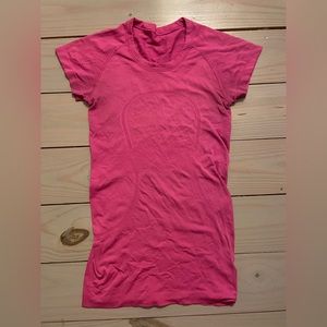 Lululemon hot pink swiftly tech